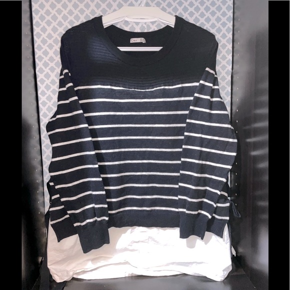 Dex - Faux layered Sweater - Size XL - Picture 1 of 4